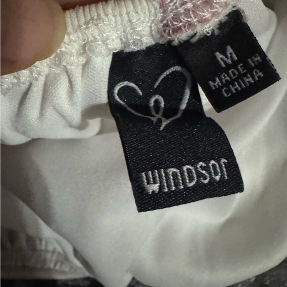 Windsor Bloom in Beauty Floral Maxi Dress Lace Open Back Bohemian Wedding Party - Picture 3 of 10